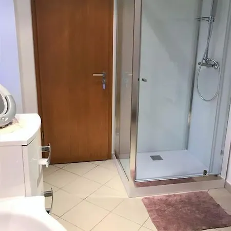 Appartement Bel De Charme De 70m² *